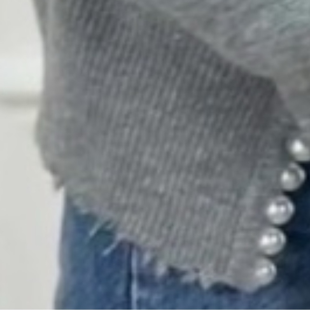 Commense Vintage Inspired Gray Relaxed Frayed Cardigan, Pearl Trimming NWOT - Picture 3 of 4